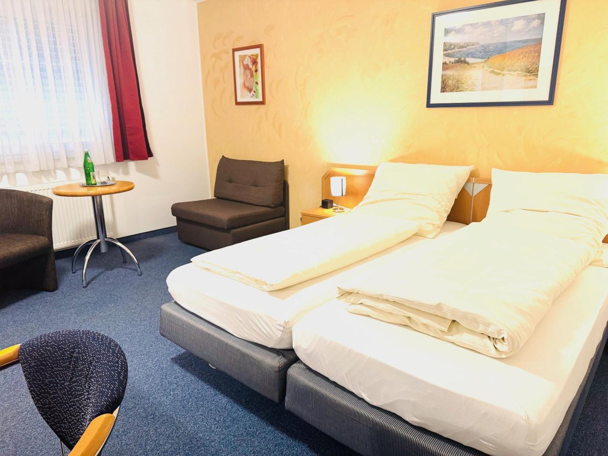 Hotel Am Weyerhof Kerpen  Eksteriør bilde