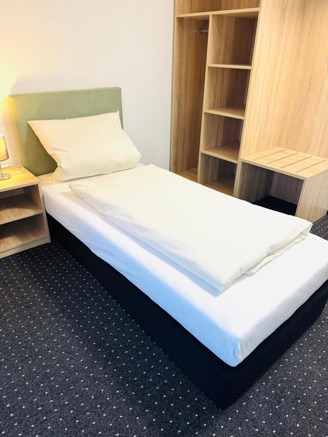 Hotel Am Weyerhof Kerpen  Eksteriør bilde